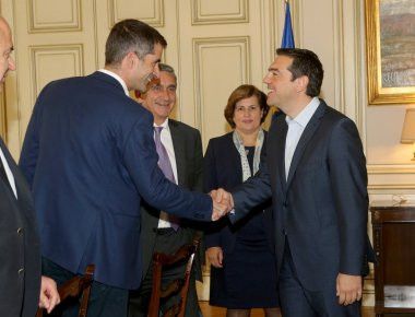 Οργή Κυριάκου κατά Κ.Μπακογιάννη για τα καλά λόγια που είπε στον Τσίπρα ο ανιψιός - Πρόβα συγκυβέρνησης;